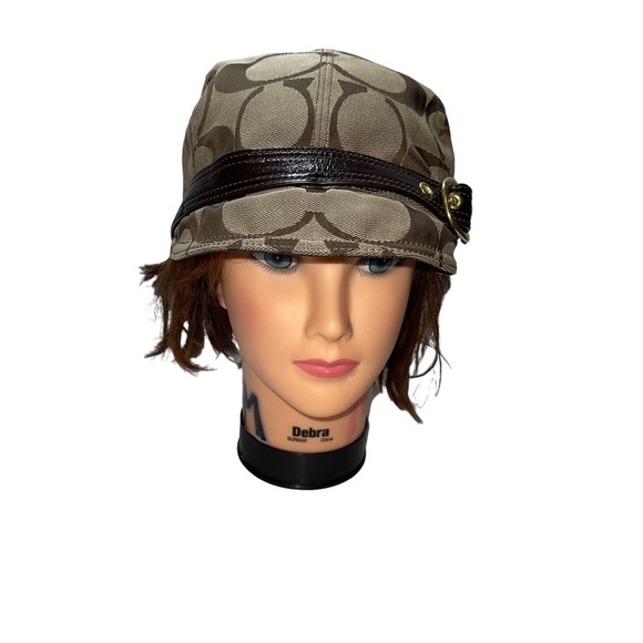 COACH Karee Newsboy Canvas/Patent Woman Hat - Picture 1 of 5